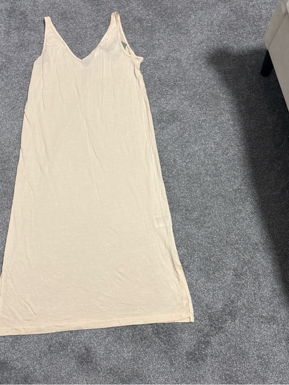 H&M Beige V-Neck Maxi Dress